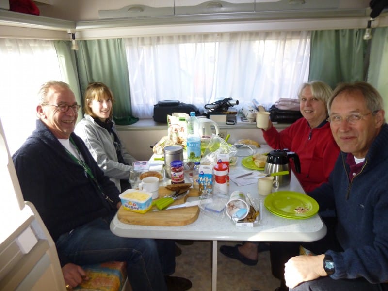 Team van week -1-: v.l.n.r. Hans, Renée, Josée en Fons